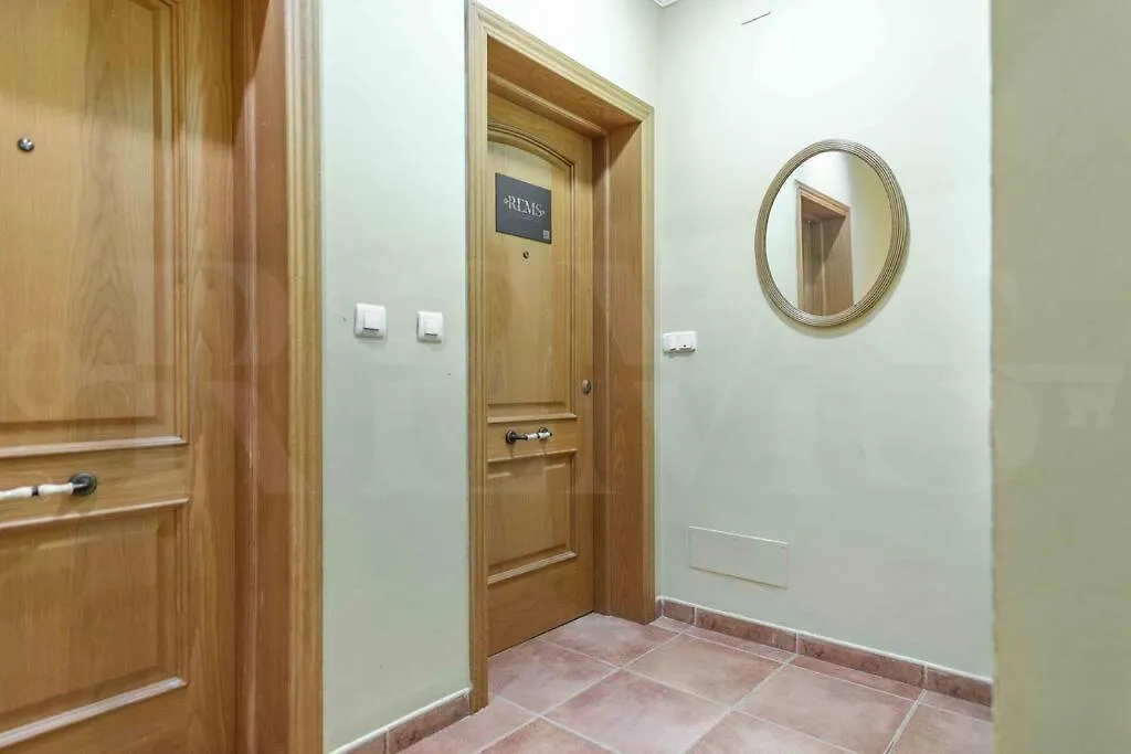 Charming Apartment With Private Patio By Rems Málaga 0*,  Spanje
